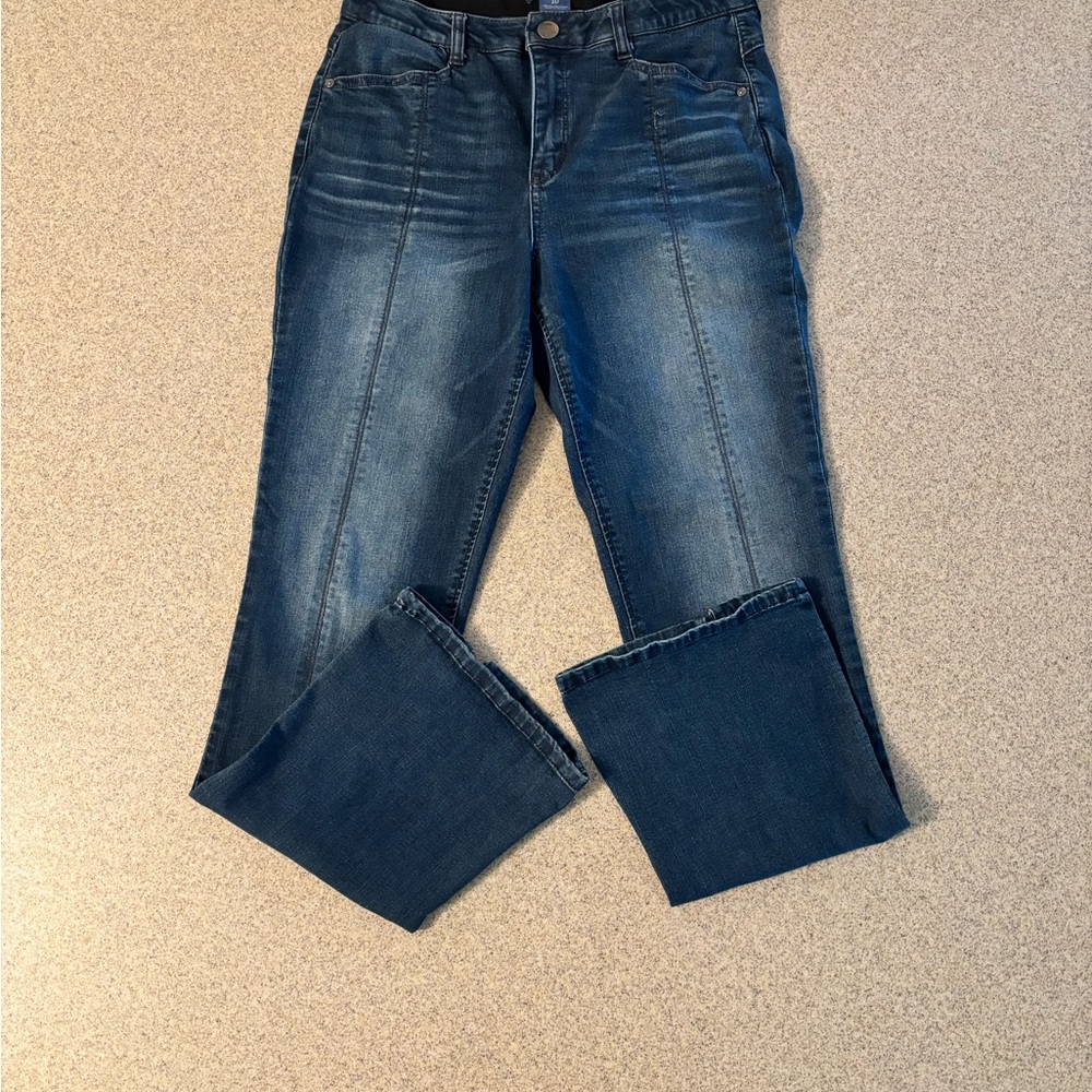 Democracy Indigo Flare Jeans - Picture 3 of 6